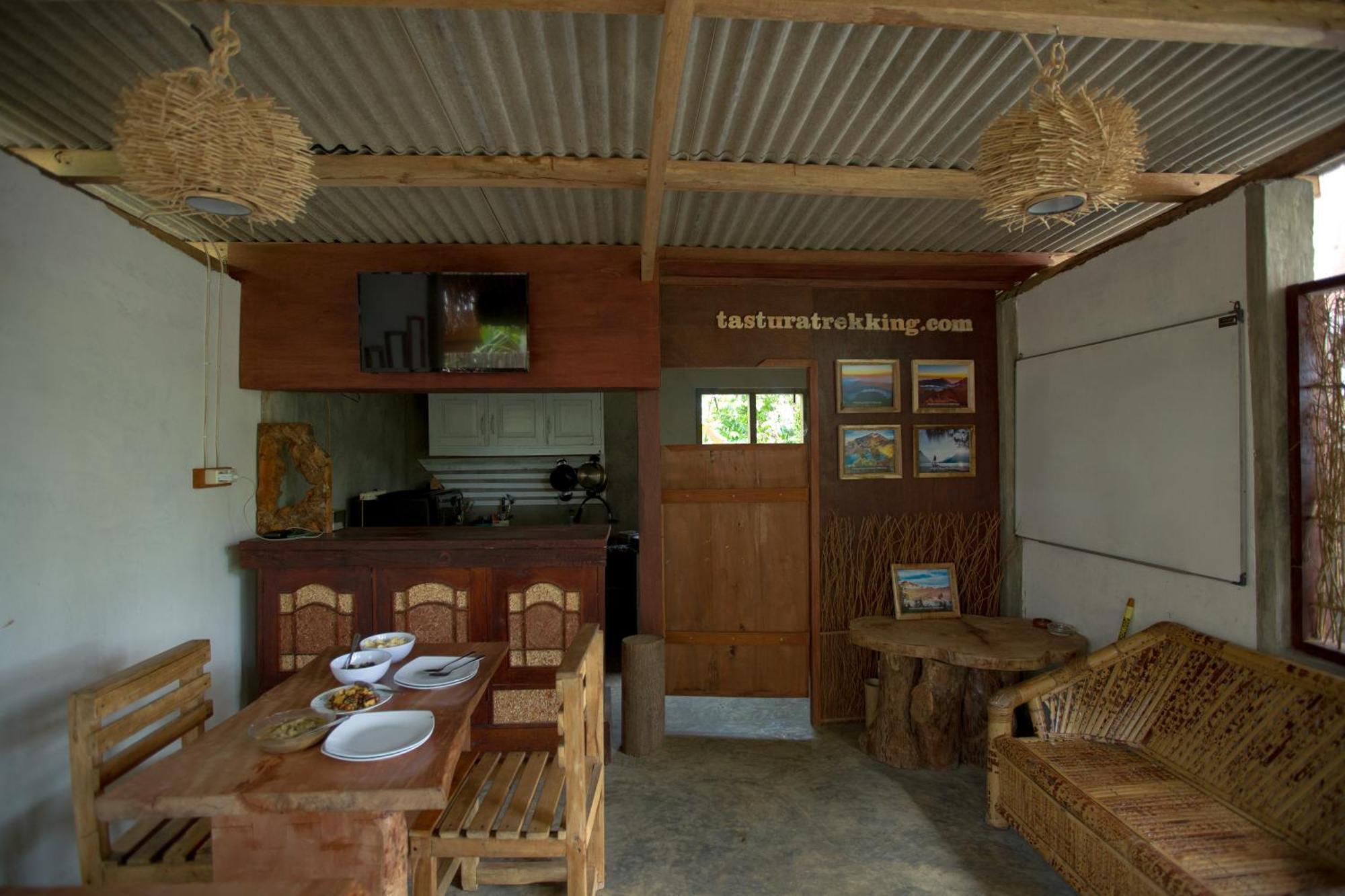 Tastura Homestay Praya Exterior foto