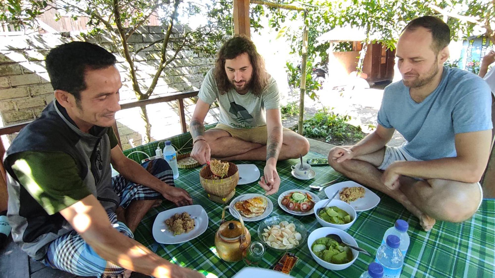 Tastura Homestay Praya Exterior foto