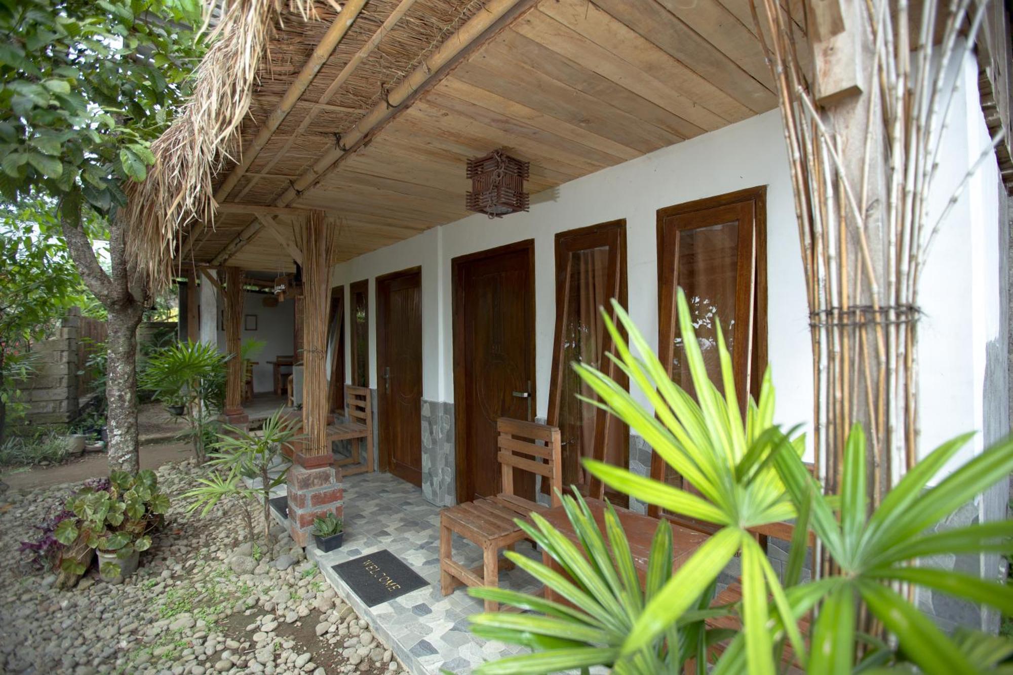 Tastura Homestay Praya Exterior foto